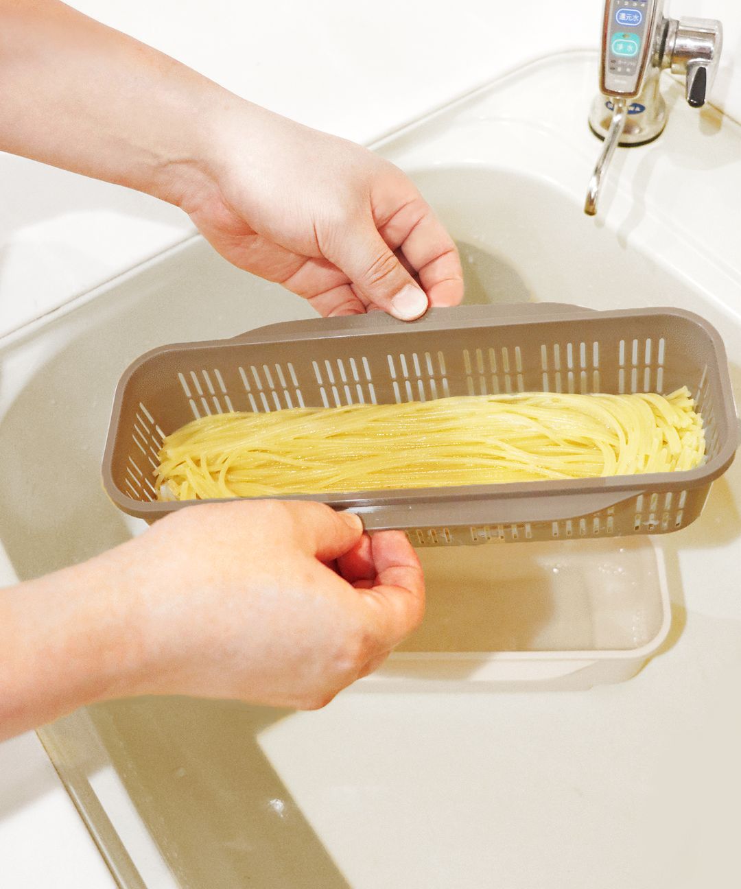 Pasta maker