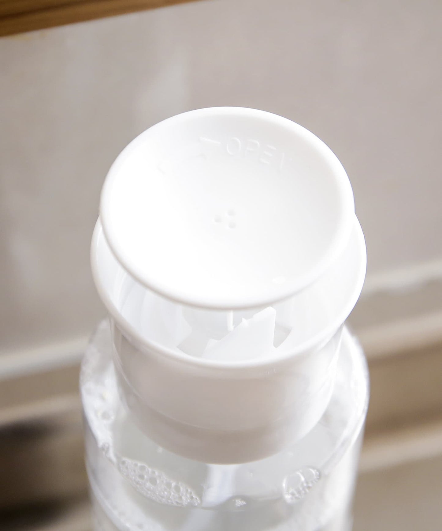 Dish detergent bottle [ KITINTO] (White)