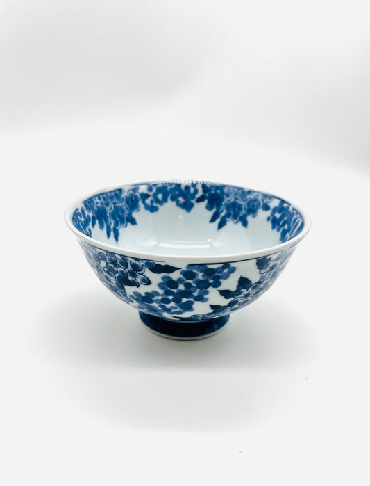 Arita ware rice bowl (Cherry blossom)