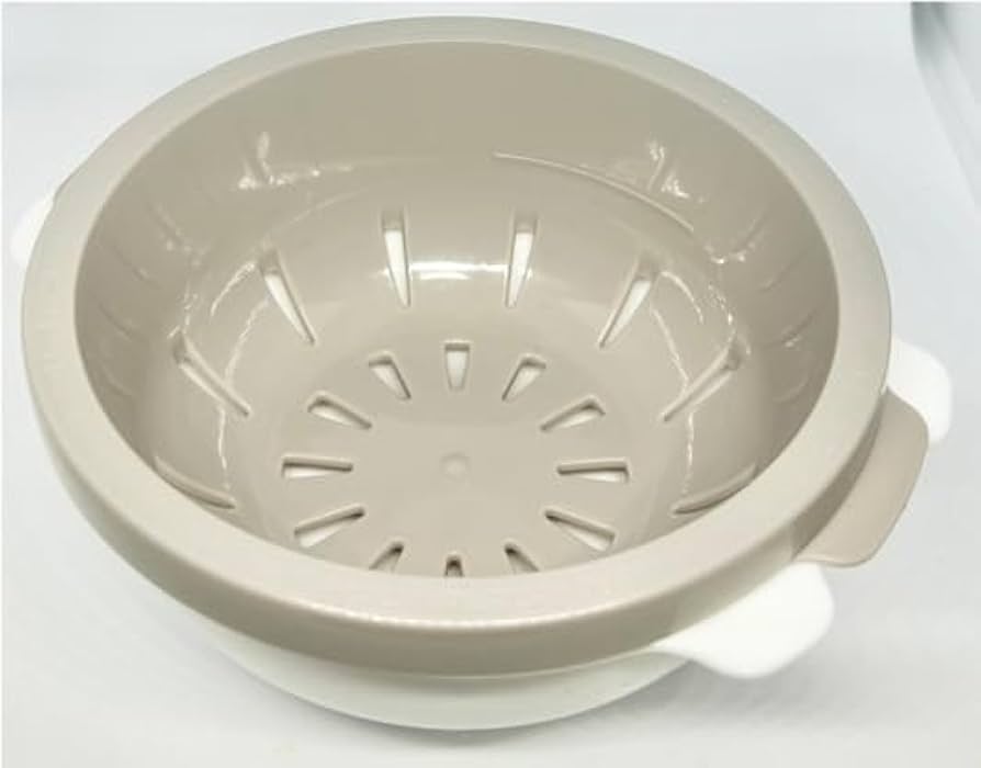 Daiso Microwave cooker half-boiled egg style